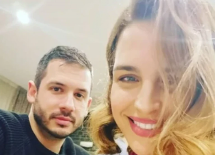 SVI SU BRUJALI O OVOM SKANDALU! Glumicu muž varao sa koleginicom, sve priznao javno, a onda usledio još veći šok!