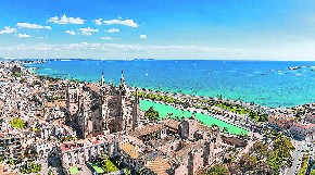 OVE DVE DRŽAVE OBARAJU REKORDE U POSEĆENOSTI Iako broj američkih turista u Francuskoj beleži rekordan rast, dolazak posetilaca iz Kine...