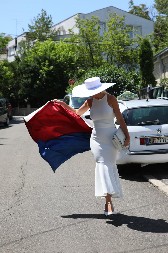 SVAKO KO DANAS IZAĐE NA ULICU... Jelena Karleuša o najavljenom generalnom štrajku: Zadatak im je da zavade srpski narod!