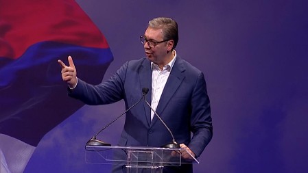 VUČIĆEVA PORUKA STRANCIMA KOJI POKUŠAVAJU DA SPROVEDU REVOLUCIJU Nema kompromisa po pitanju državno-pravnog statusa Srbije!