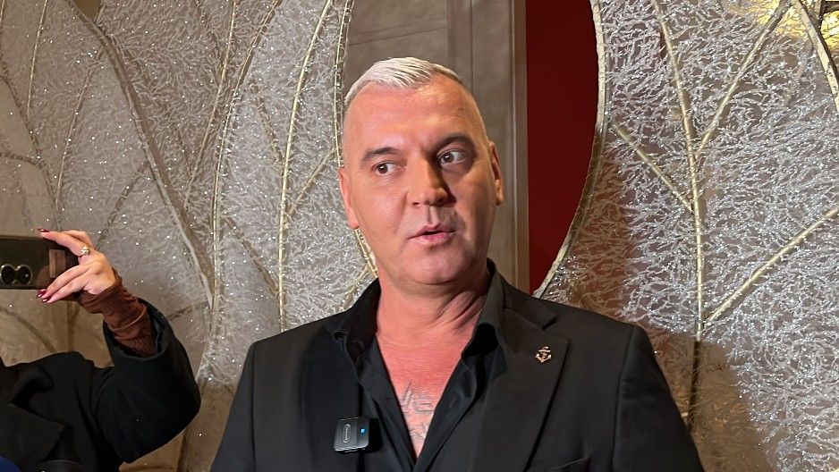 MAJKA MILANA MILOŠEVIĆA U BOLNICI! Voditelj zabrinut za njen život, nalazi se u šok sobi, evo u  kakvom je stanju!