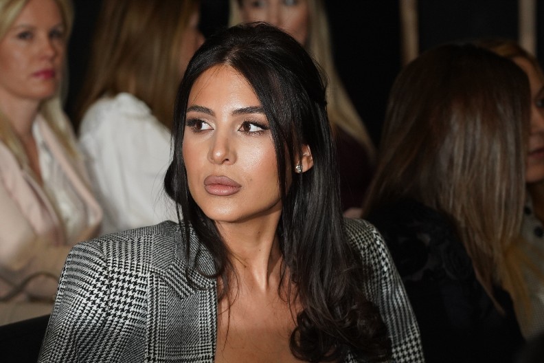 ANASTASIJA RAŽNATOVIĆ ZASIJALA NA CRVENOM TEPIHU U SEVILJI! Na događaju se pojavila sa ove dve dame