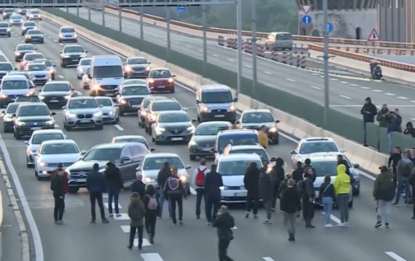 JEZIVO, DA SE UPLAŠIŠ ŠTA SPREMAJU! Studentske blokade su deo jednog većeg plana, a to je urušavanje sistema (VIDEO)