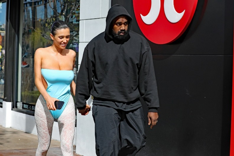 "DIJAGNOSTIKOVAN MI JE AUTIZAM" Kanje Vest ostavio ceo svet bez teksta priznanjem!