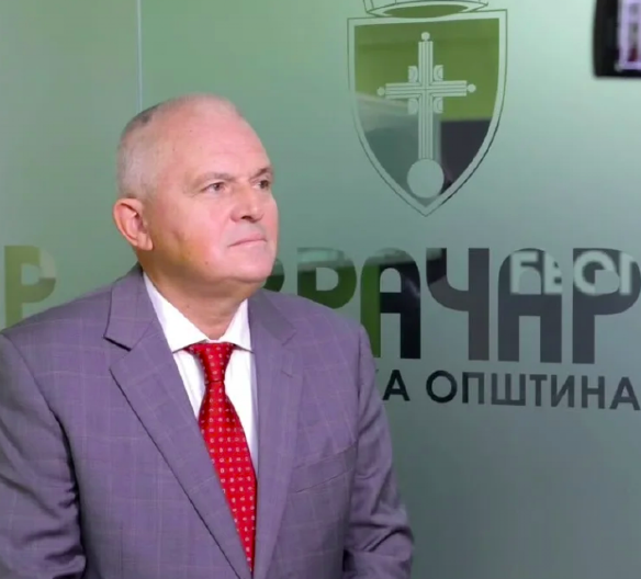 PROFESOR NEDELJKOVIĆ: Podržavam politiku predsednika Aleksandra Vučića (FOTO)