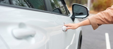 SA SRPSKOG TRŽIŠTA SE POVLAČI POPULARNI AUTOMOBIL Opozvan zbog mogućnosti pucanja šrafova