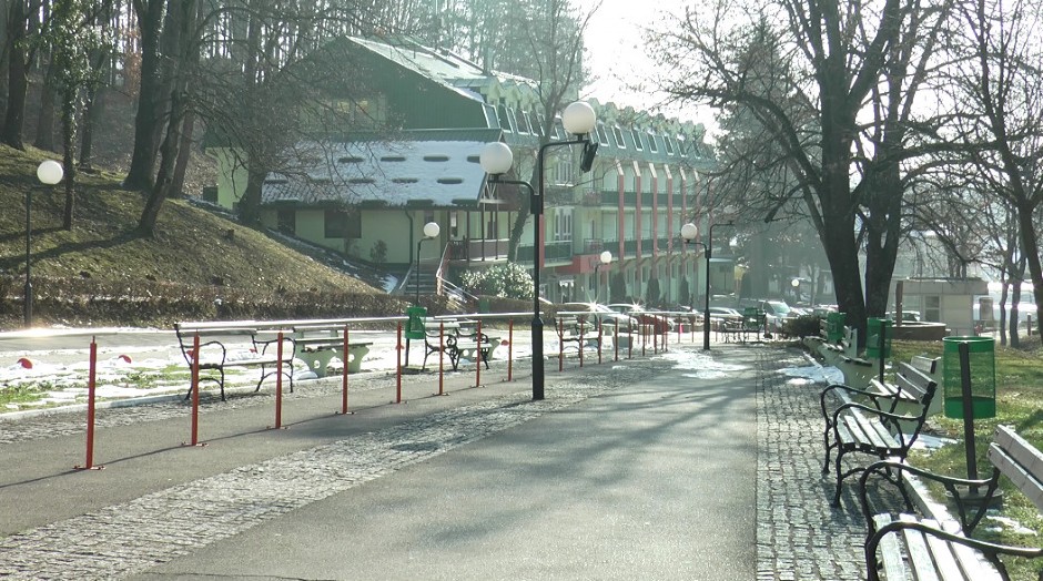 SRPSKI PENZIONERI OBOŽAVAJU OVU BANJU Veliki broj prijavljenih građana za boravak u srcu Šumadije