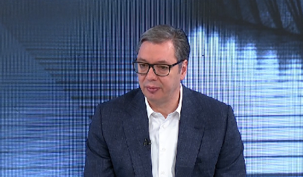 "RAZLIČITA MIŠLJENJA SU LEKOVITA ZA DEMOKRATIJU" Vučić otkrio kako doživljava podele u društvu: "Važno je da u ključnim pitanjima postignemo jedinstven stav"