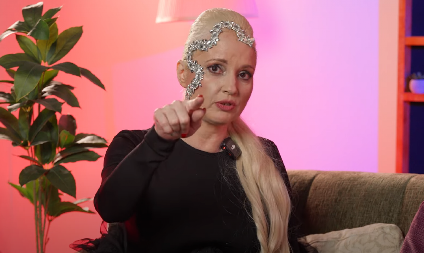 ''IMAO JE FOBIJE OD CRNACA'' Maja Nikolić prvi put o karijeri u Americi: ''Izabrala sam da budem majka, a ne pevačica''