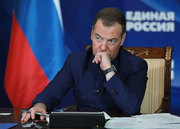 MEDVEDEV O NEMOĆNOM BESU ZAPADA Užas i panika danas vladaju u redovima protivnika Rusije