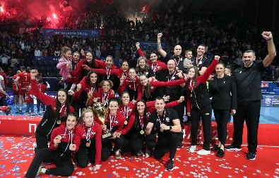 TENT-u PRVI, A RADNIČKOM DRUGI PEHAR KUPA Najbolji igrači Nevena Sajić i Ivan Kostić