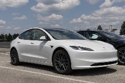 TESLA PROŠLOG MESECA PODBACIO Prodaja u Evropi se gotovo prepolovila