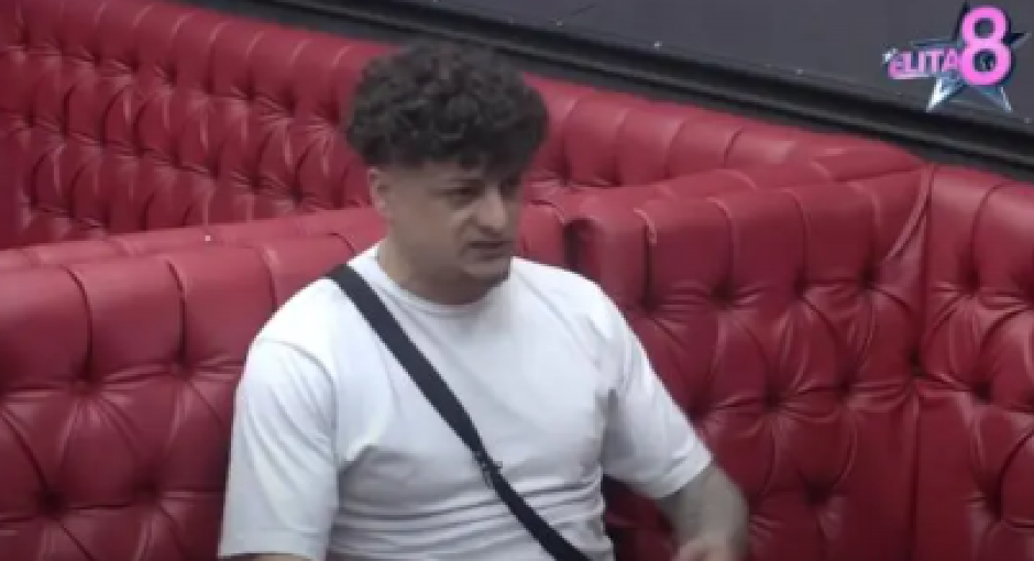 "LJIGAVI BESKIČMENJAK" Žestoke osude na račun Terze, zbog poljupca sa Sofijom doživeo debakl!