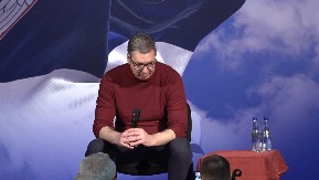 "GRAĐANIMA JE DOSTA MALTRETIRANJA" Dragan Đorđević iz Negotina pitao Vučića kada će prestati protesti, Vučić mu dugo odgovarao