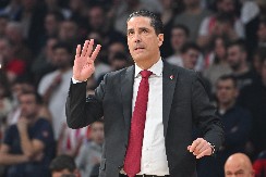 SFEROPULOS SE OGLASIO PRED ZADAR Trener Zvezde objasnio šta je potrebno uraditi posle poraza od Žalgirisa