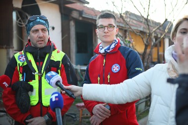 "POČELA JE DA PLAČE, KAD SMO JE UZELI U NARUČJE" Pripadnik Gorske službe spasavanja otkrio detalje pronalaska devojčice sa Uba
