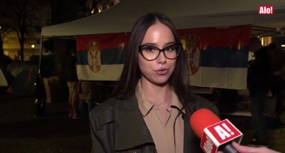 NEKA NJIMA TO IDE NA ČAST! Studentkinja Anđelija za Alo! o kolegama koji promovišu blokade dok letuju na egzotičnim destinacijama (VIDEO)