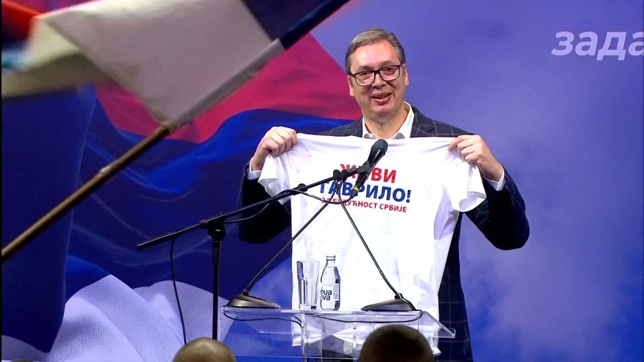 ŽIVI GAVRILO, ŽIVELA SRBIJA! Smederevo na nogama nakon moćne poruke predsednika, ori se "Aco Srbine!" (FOTO/VIDEO)