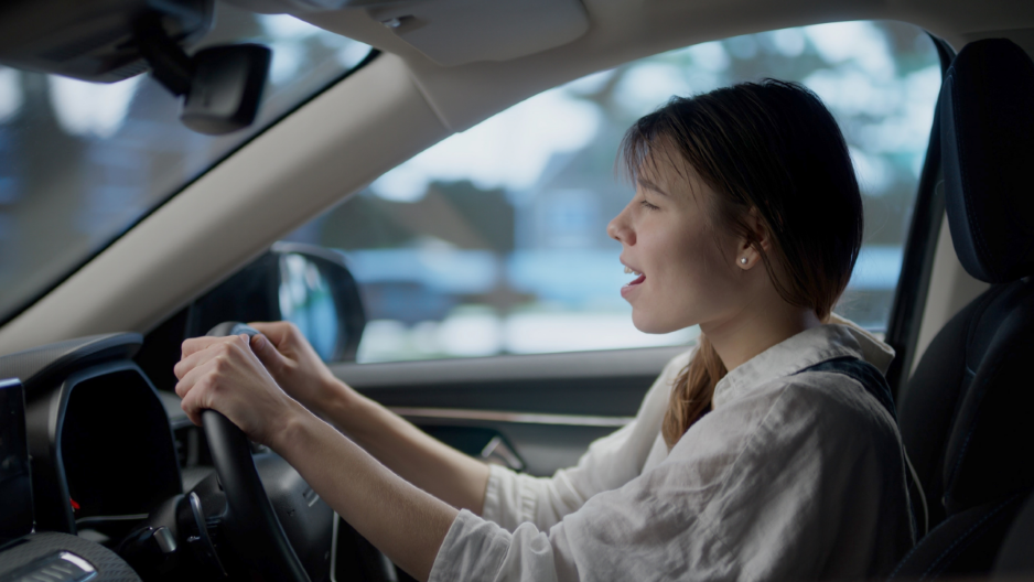 MNOGI SRBI OVO RADE U AUTU, A NJOJ JE UNIŠTILO ŽIVOT Više vam neće pasti na pamet kad čujete njenu stravičnu priču