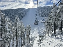 KRAJ NAKON 75 DANA Zatvorena ski-sezona na zlatiborskom Torniku, kroz ovaj zimski centar prošlo preko 60.000 skijaša