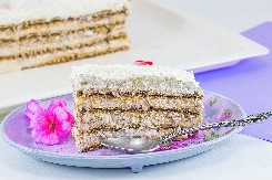 POSNA TORTA BELI ANĐEO Raskošna poslastica koja budi sva čula, uzećete parče više