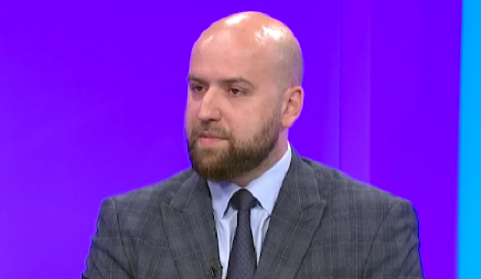 MLADI OD DANAS MOGU DA PODNESU ZAHTEV ZA KUPOVINU STANA Prvi ugovori s "Poštanskom štedionicom"