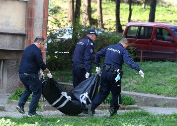 OD POČETKA GODINE U SRBIJI UBIJENO 5 ŽENA, DVE ZA NEDELJU DANA! Esma nađena u šumi, a Dragica zadavljena