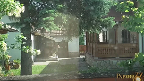 ODRASTAO  U SIROMAŠTVU, PA ZARADIO MILIONE! Ovo je kuća našeg poznatog pevača (FOTO)