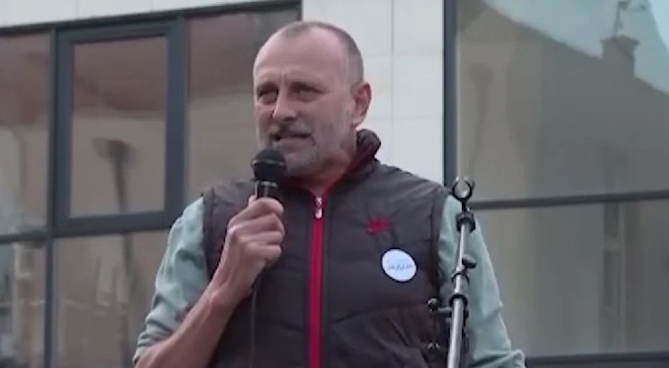 NOVA PODVALA ZLATKA KOKANOVIĆA Isplivala prava istina o incidentu kod Gradske uprave u Loznici! (VIDEO)