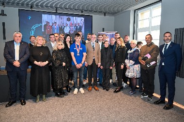 Ministar Ristić potpisao ugovore sa dobitnicima sredstava u okviru javnog konkursa u oblasti razvoja informacionog društva (FOTO)