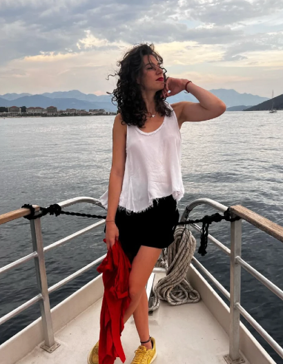 GLUMICA SNIMILA TROJKU O ovim scenama je brujala Srbija, otkrila i kakve je komentare dobijala nakon svega!