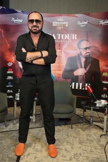 ŠOKIRAĆETE SE KADA SAZNATE KOJE JE PRAVO IME MILETA KITIĆA! Otkrio šta mu piše u ličnoj karti!