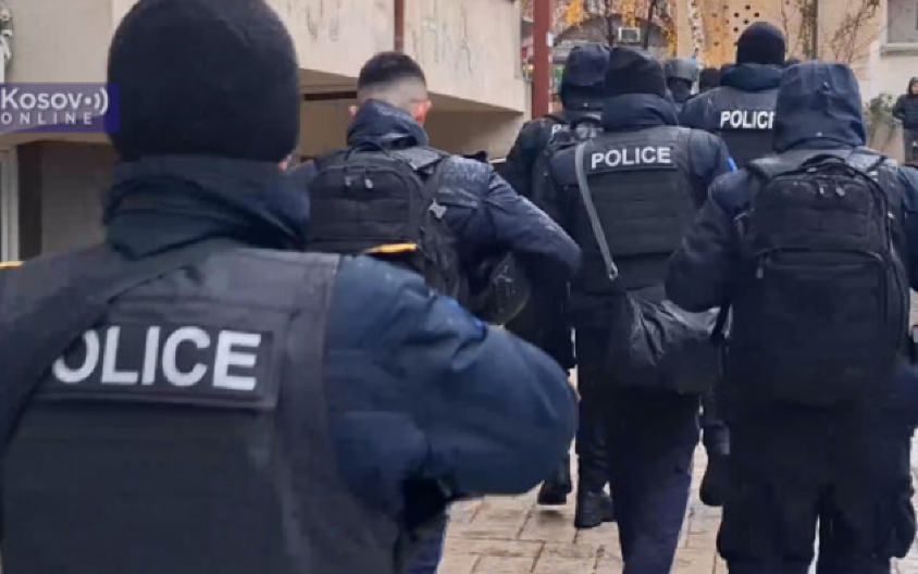 TEŠKO RANJEN OSTAO ISPRED ULAZA ZGRADE Ubijen pripadnik takozvane kosovske policije u Kačaniku