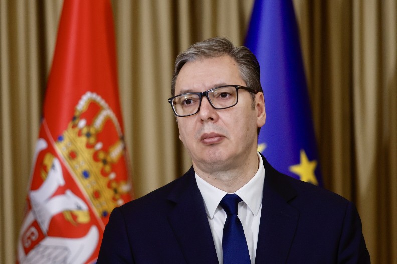 SLUŠALI SMO BROJNE IZMIŠLJOTINE O UPOTREBI ZVUČNOG ORUŽJA Vučić: Nikada nije upotrebljeno i mi smo sigurni da i vaša tajna služba i svi ostali imaju precizne podatke o tome