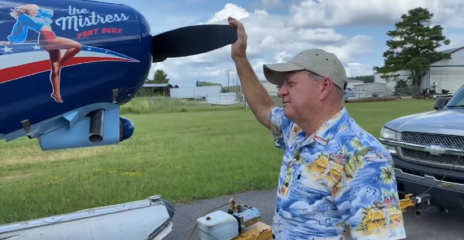 AVION SE SRUŠIO U MOČVARU, NIJE IM BILO SPASA! Poginule dve osobe, utvrđuje se uzrok: "TO ME JE POTRESLO DO SRŽI" (FOTO/VIDEO)