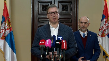 "SUTRA ĆU SE OBRATITI NACIJI" Vučić: Situacija u BiH ozbiljna, saopštiću ime mandatara (VIDEO)