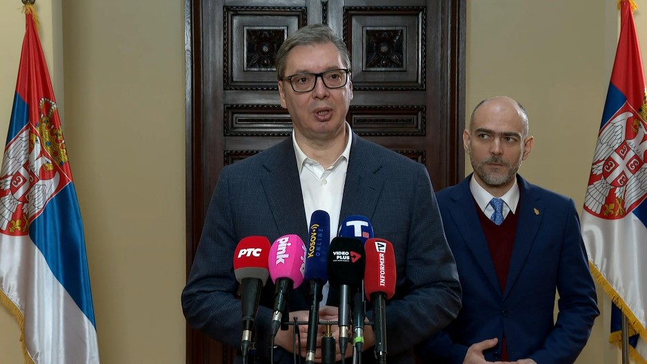 "SUTRA ĆU SE OBRATITI NACIJI" Vučić: Situacija u BiH ozbiljna, saopštiću ime mandatara (VIDEO)