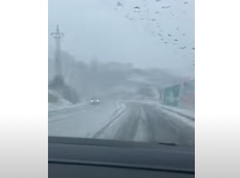 SNEG OKOVAO CRNU GORU, PADA KAO SUMANUT! Zabelelo se i iznad Budve, temperature zabeležile minus (VIDEO)