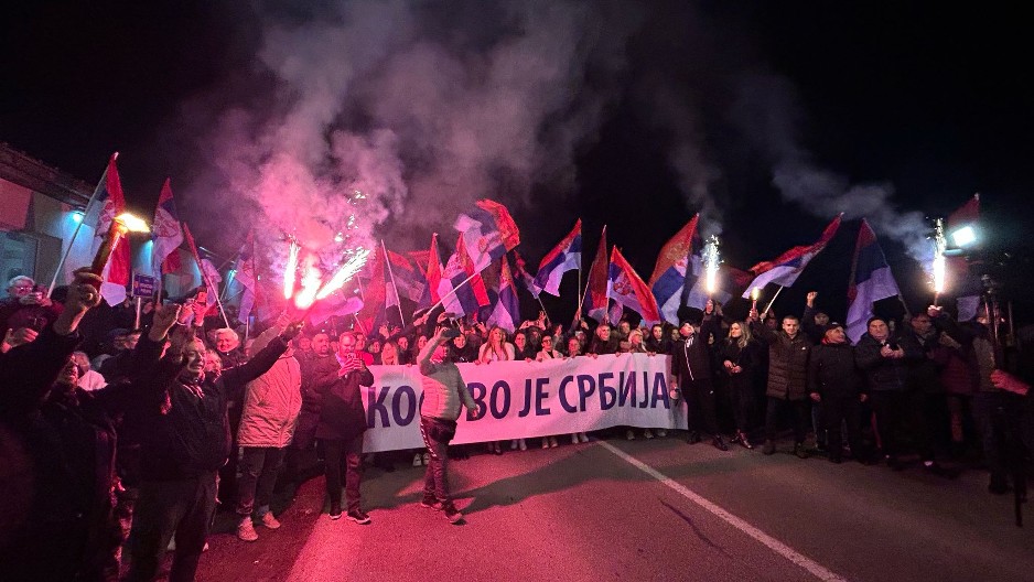 ZAVIJORILE SE SRPSKE TROBOJKE Stigli Srbi koji pešače sa KiM u Kraljevo! (VIDEO)