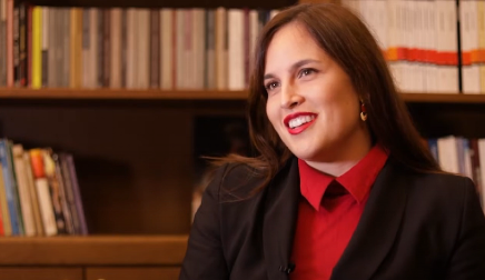 KO JE SARA PAVKOV? Nova ministarka iznenadila Vučića patriotskim gestom 2021. godine: "Hvala joj na tome, malo sam se postideo..."