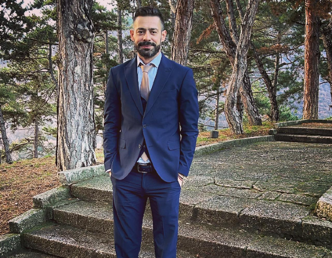 "ČESTITAMO NA TRUDNOĆI, DIVNA VEST!" Milan Vasić se tek oženio, a stomak njegove supruge u prvom planu! (FOTO)