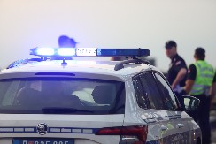 TEŠKA SAOBRAĆAJNA NESREĆA KOD ŠIMANOVACA Automobil završio u njivi