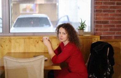 "ZBOG NJE SAM ZAVRŠILA KOD PSIHIJATRA!" Ispovest ćerke koja neće da vidi bolesnu majku šokira celu Srbiju