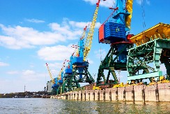 EVROPA POD PRITISKOM SAD Kako Kina zarađuje milijarde iz evropskih luka i zašto to brine Zapad