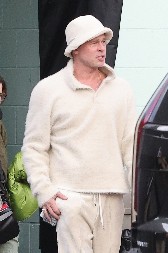 BRED PIT PATI OD RETKOG POREMEĆAJA  Zbog jezivog stanja glumcu je znatno narušen kvalitet života