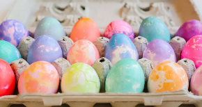 FARBANJE JAJA ŠLAGOM Drugačija tehnika koja daje fantastične rezultate