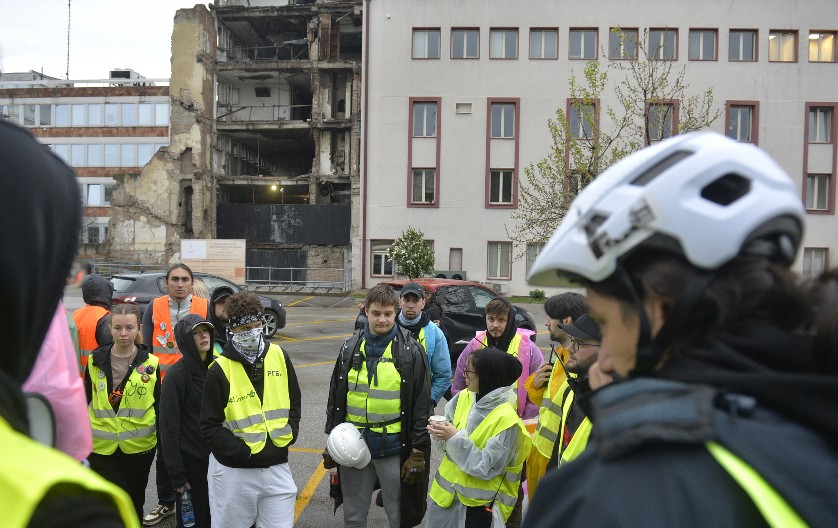 PROFESORI RUŠE DRŽAVU PREKO STUDENATA Zapis sa plenuma na fakultetima krunski dokaz o kakvoj se zaveri radi
