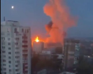 RUSI MASAKRIRALI BRIGADU „MAGURA“ SMRTONOSNIM RAKETAMA: Objavljeni snimci haosa! (VIDEO)