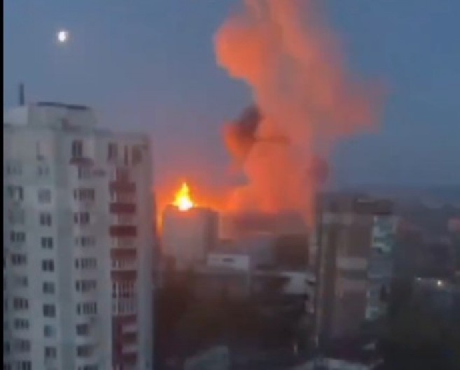 RUSI MASAKRIRALI BRIGADU „MAGURA“ SMRTONOSNIM RAKETAMA: Objavljeni snimci haosa! (VIDEO)