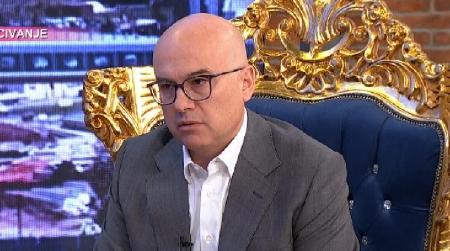 DOBAR JE I ZA POHVALU SVAKI RAZGOVOR REKTORA I PREMIJERA, ZNAM DA JE MACUT ISKREN Lider SNS Vučević: Đilas i Aleksić su u problemu, mislili su da su studenti njihova pešadija